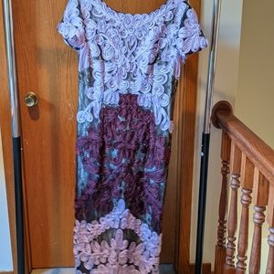 Women dress. Stunning formal dress for a wedding or formal shower.